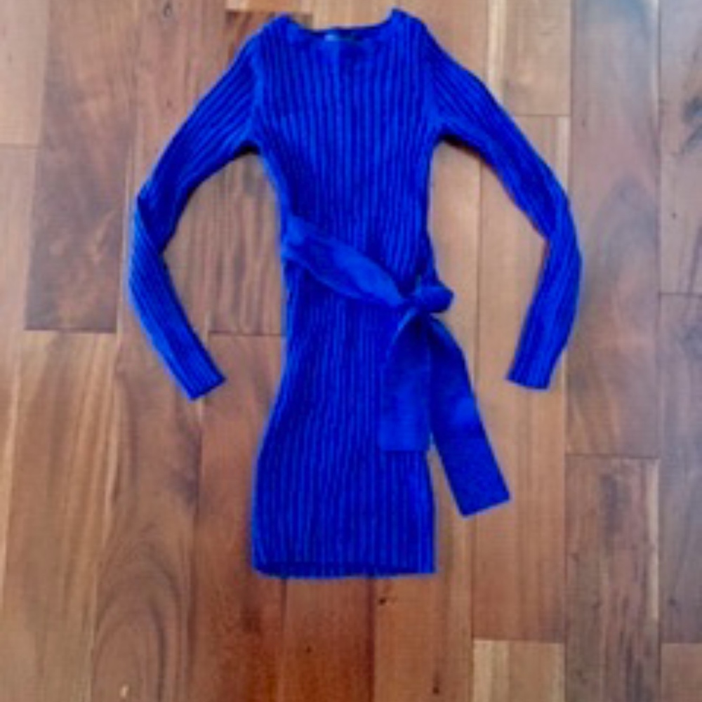 Dynamite brand Women’s size XS Blue Ribbed